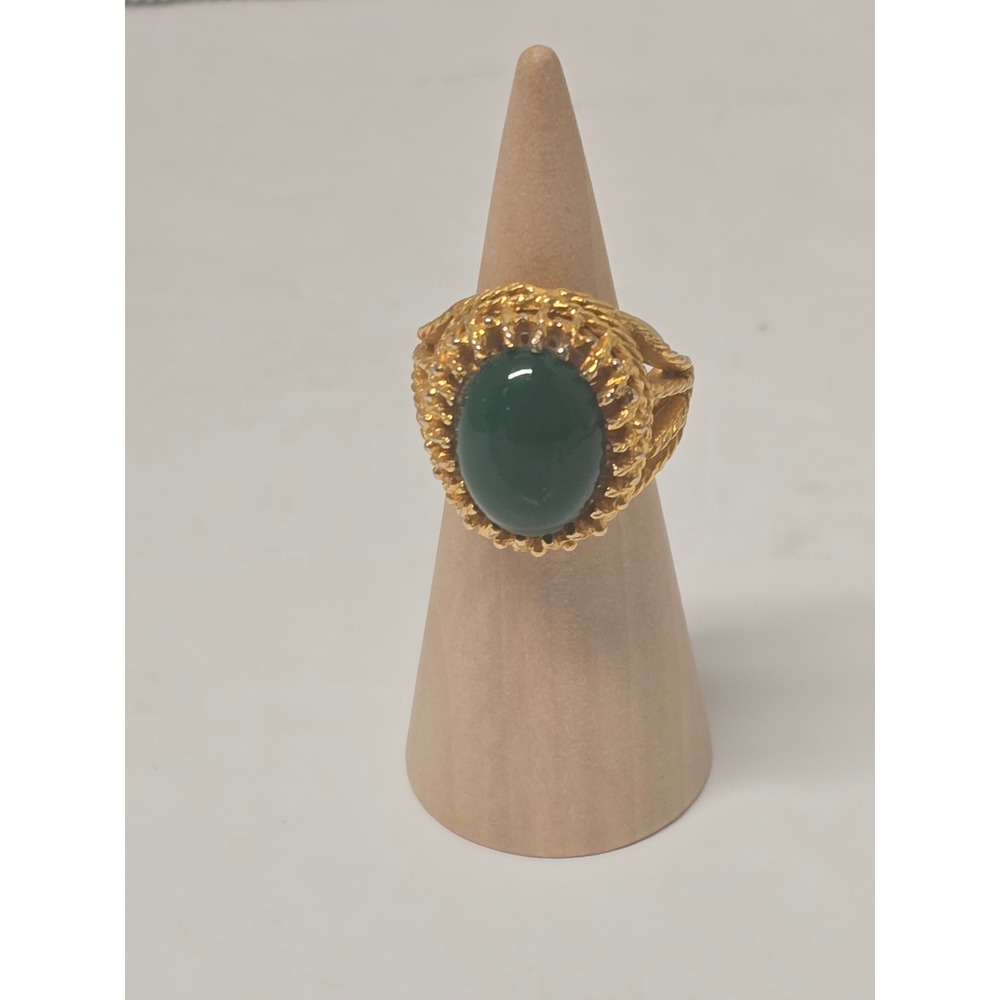Vintage Estate Gold Tone Green Elegant Regancy Cabochon Cocktail Ring Adjustable